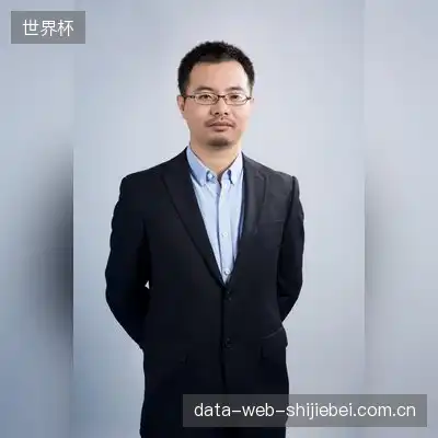 乔慕